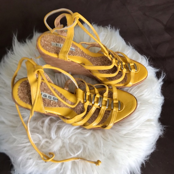 Cklass Yellow Leather Sandals - Picture 3 of 7
